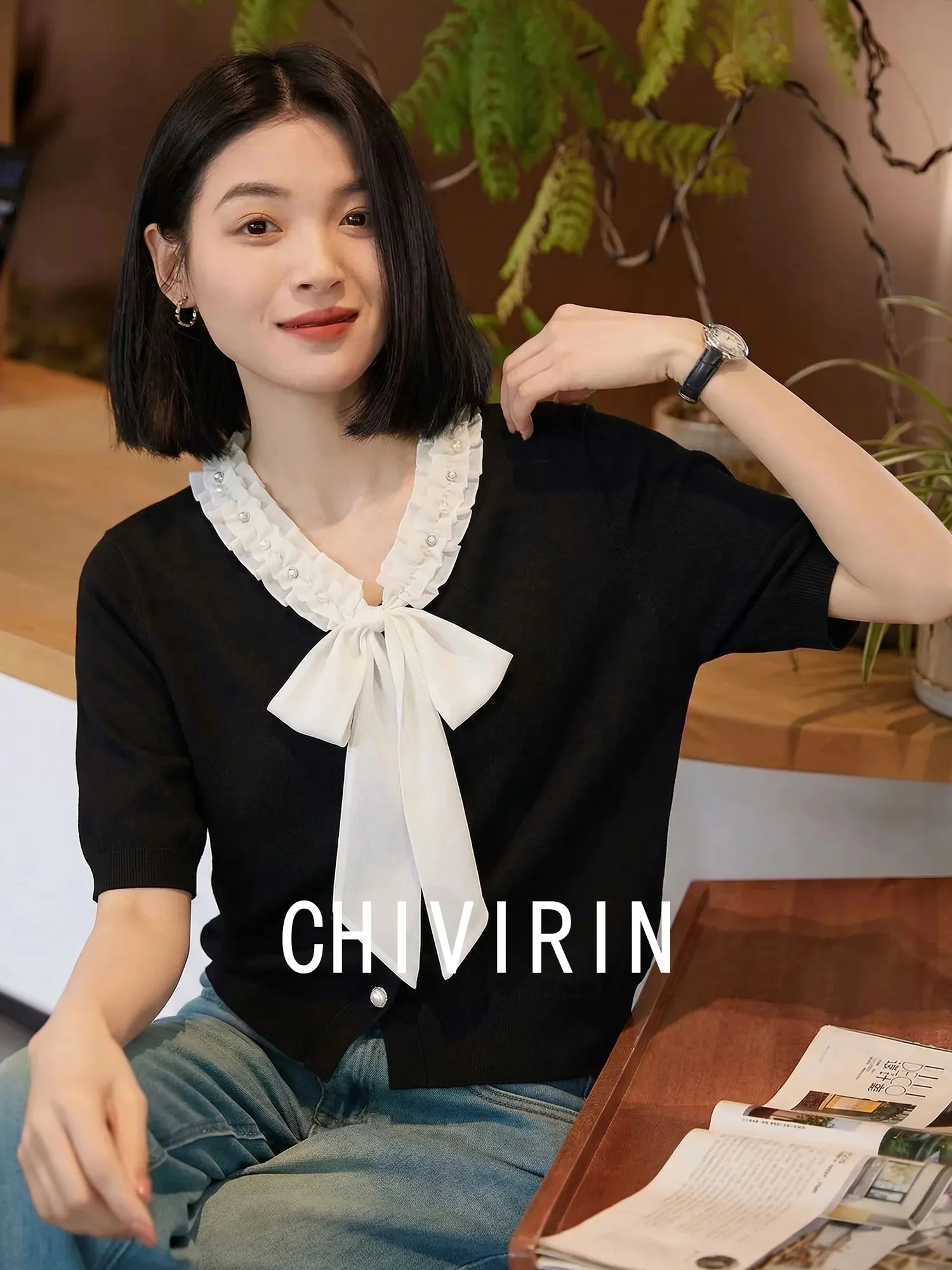

Chivirin Summer Black Lace Knot V-Neck Short Sleeve Knitted T-Shirt Women's Fashionable Top Soft Medium Stretch