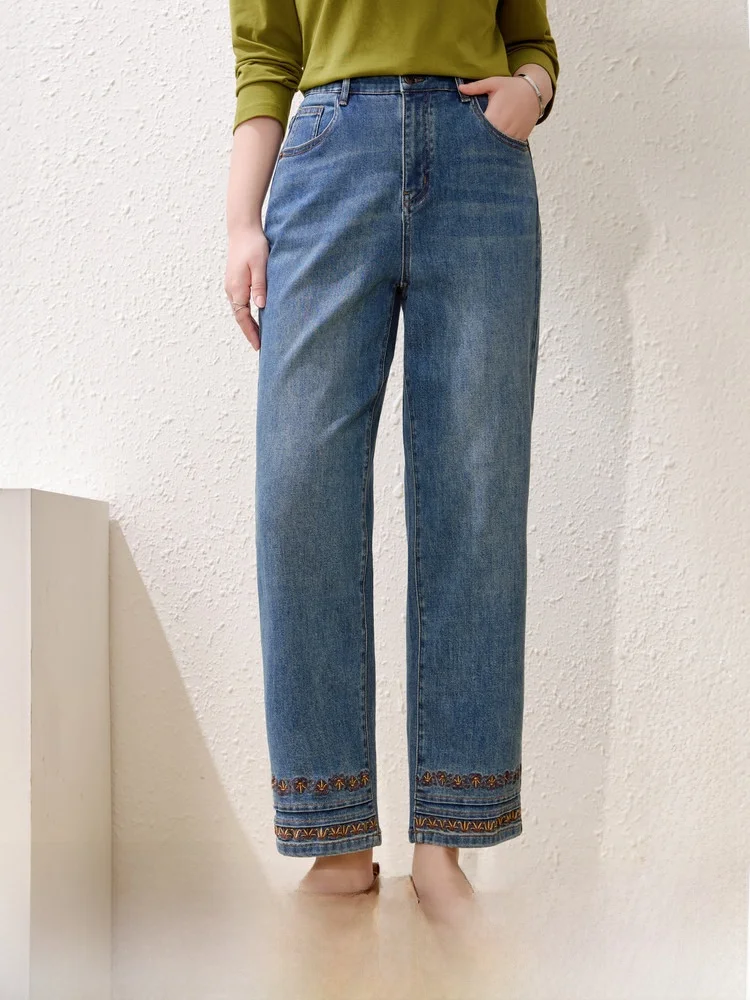 

Slim Fit Commuter Style Jeans High Waist Straight Leg Pocket Detail Summer New Arrivals for plus Size Women Fashionable Nine-...