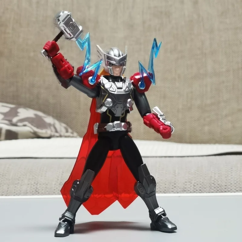 Keeppley 1e van de Marvel Super Armor-bouwstenen: Space Battle - Iron Man, Spider-Man en Thor-bouwbeeldje