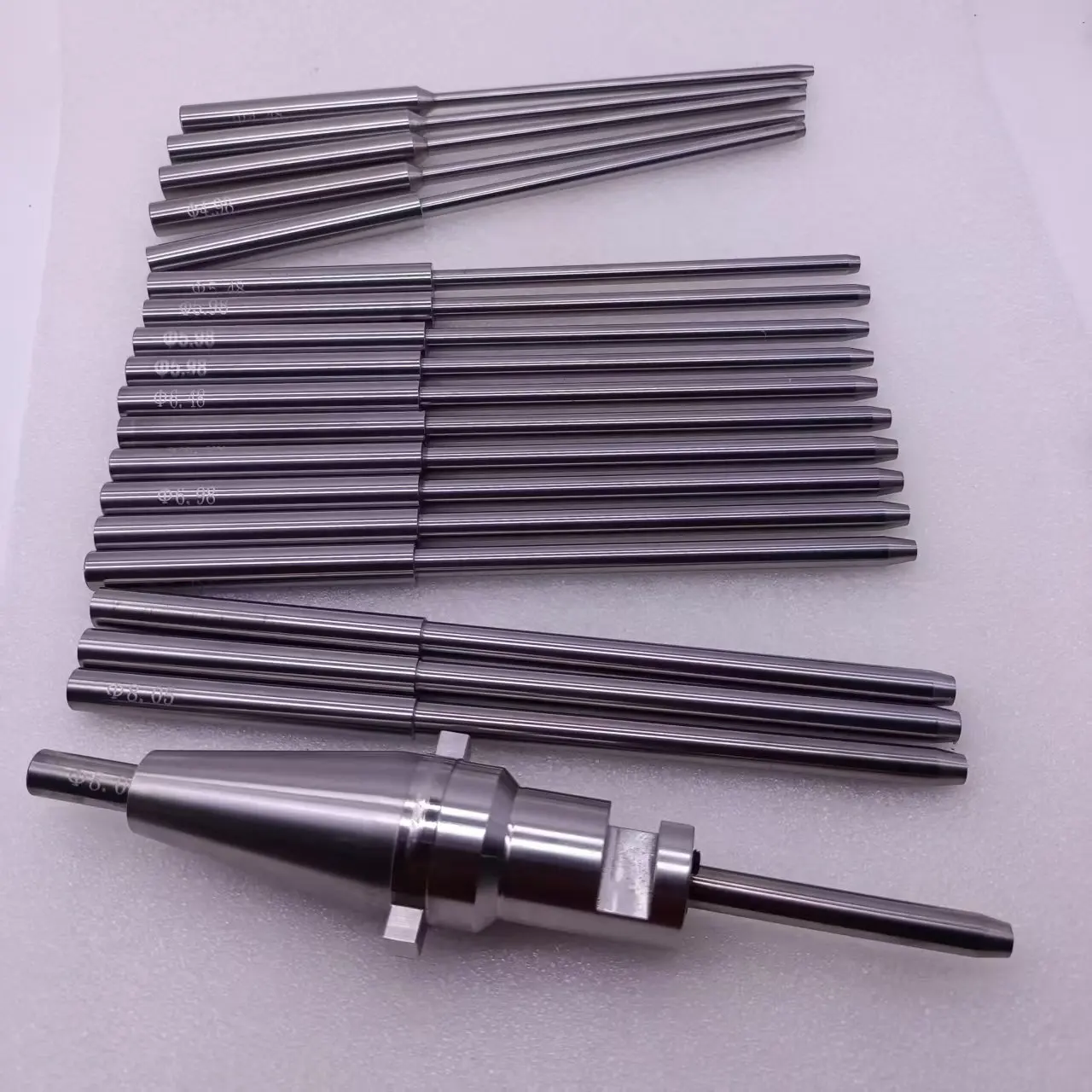 Serdi Pilot 9.52MM Shank Valve Guide Pilots CL Type 190mm Carbide Valve Seat Long Shank Valve Guide Pilot