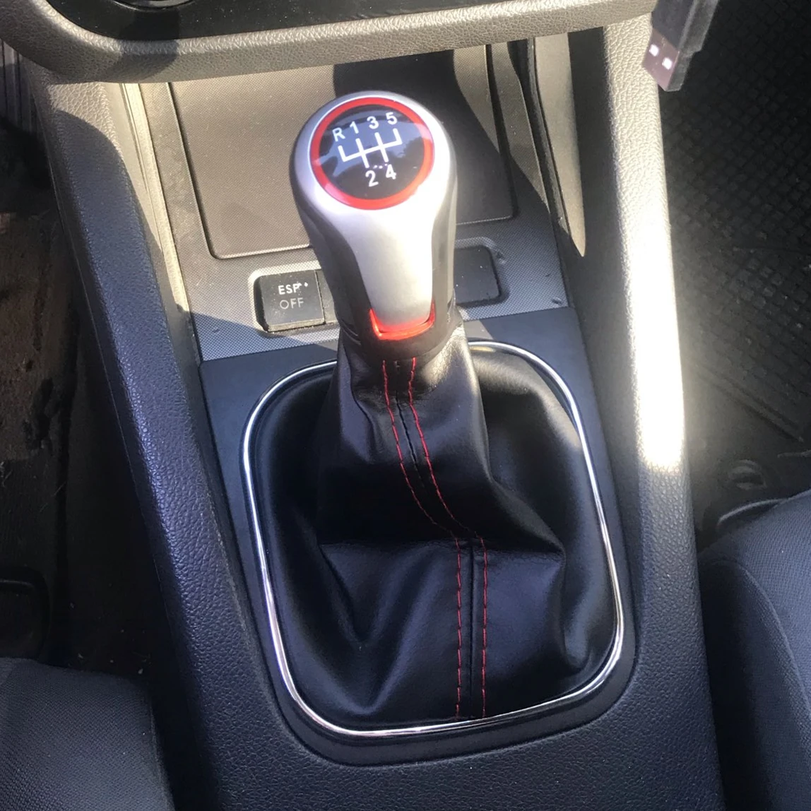 

5/6 Speed Hand Speed Manual Gear Shift Knob Lever Shiter Pen For Volkswagen Golf 6 MK6 VI 5 V MK5 Jetta R32 2004 -2014