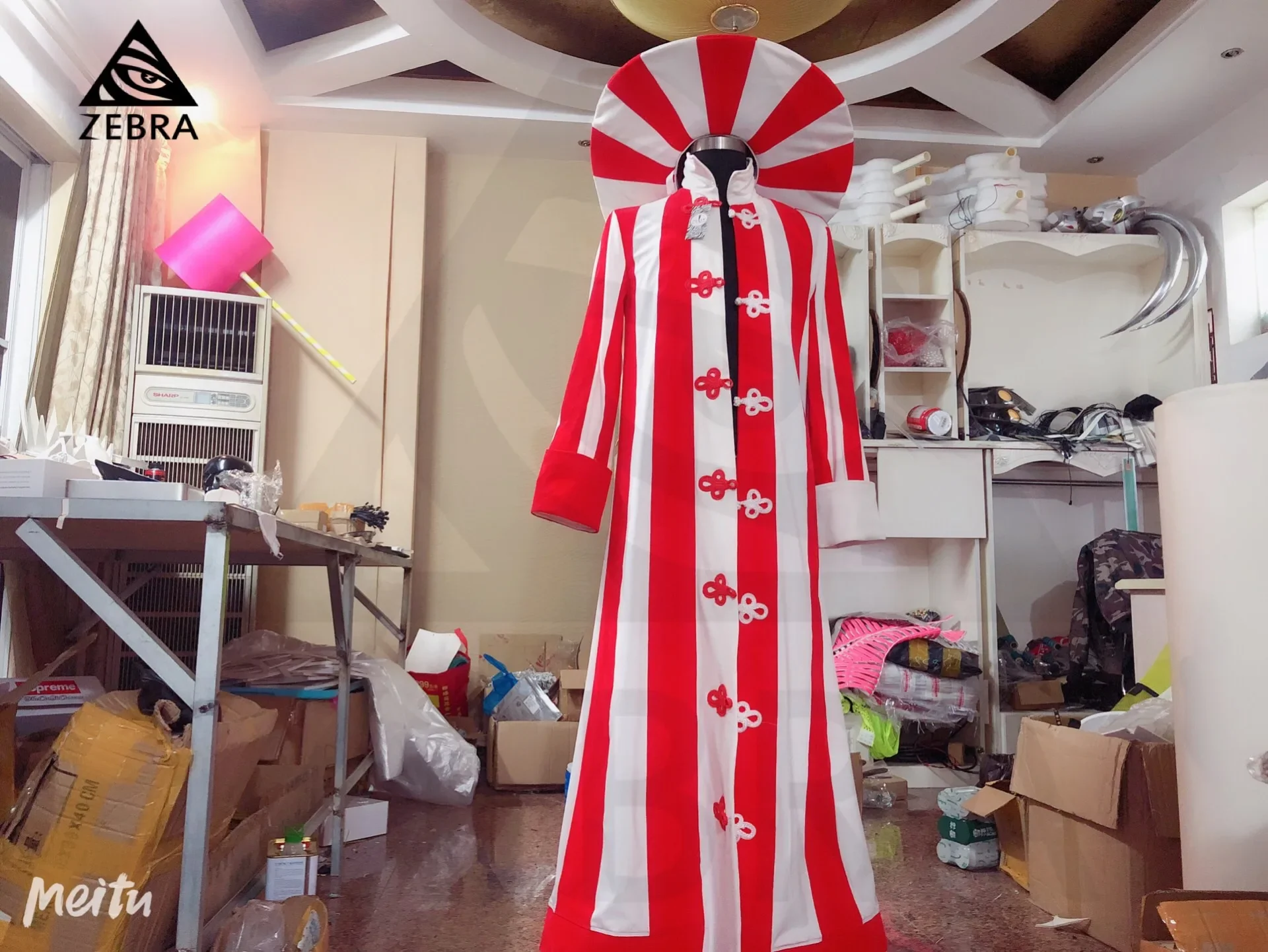 festival show outfit gentleman Red and white stripes Cosplay Costume New Year Christmas Halloween festival show outfit