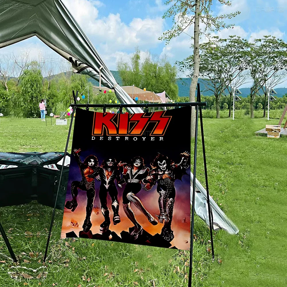 Vintage Heavy Metal Kiss Band Cartoon Flag Art Science Fiction Room Home Decor Wall Hanging Home Decor Banner