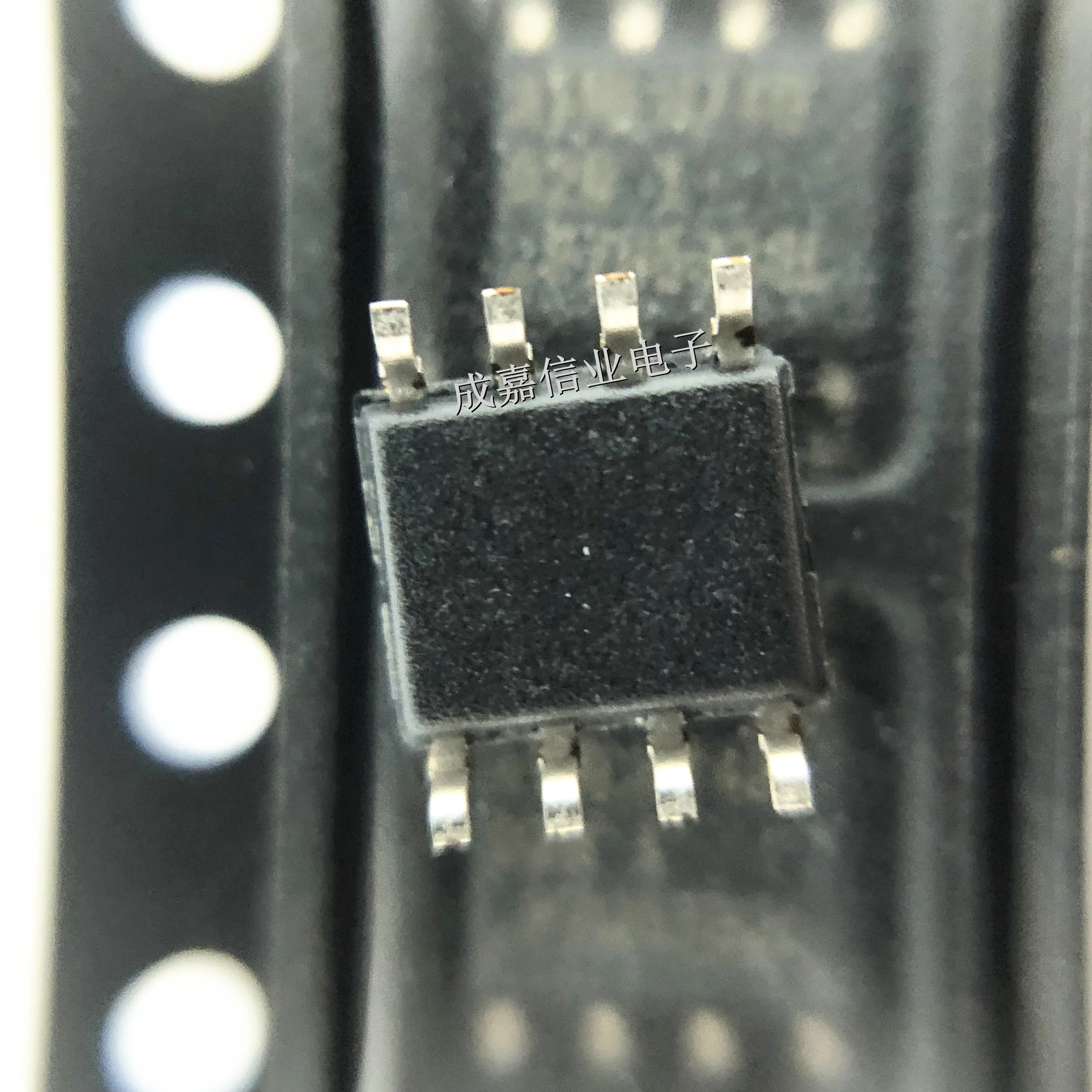 10pcs/Lot AT24C02BN-SH-T SOP-8 MARKING;02B EEPROM 2Kbit 2-Wire Bus AUTO 2.5V  Operating Temperature:- 40 C-+ 85 C