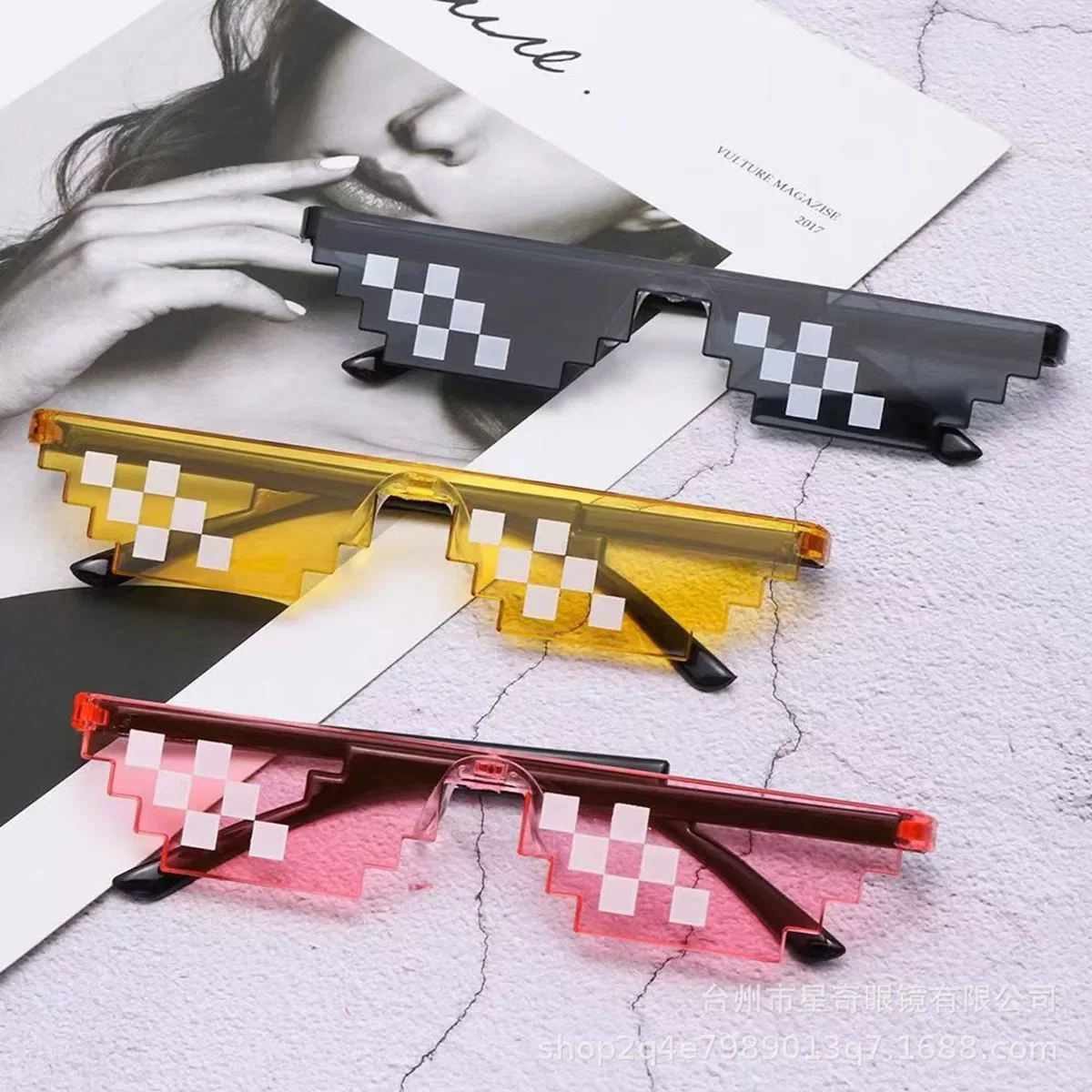 5Pcs Pixel Mosaic Sunglasses, Thug Life Deal with It Glasses, Funny Novelty Trick Toy, Party Cosplay Photo Booth Props