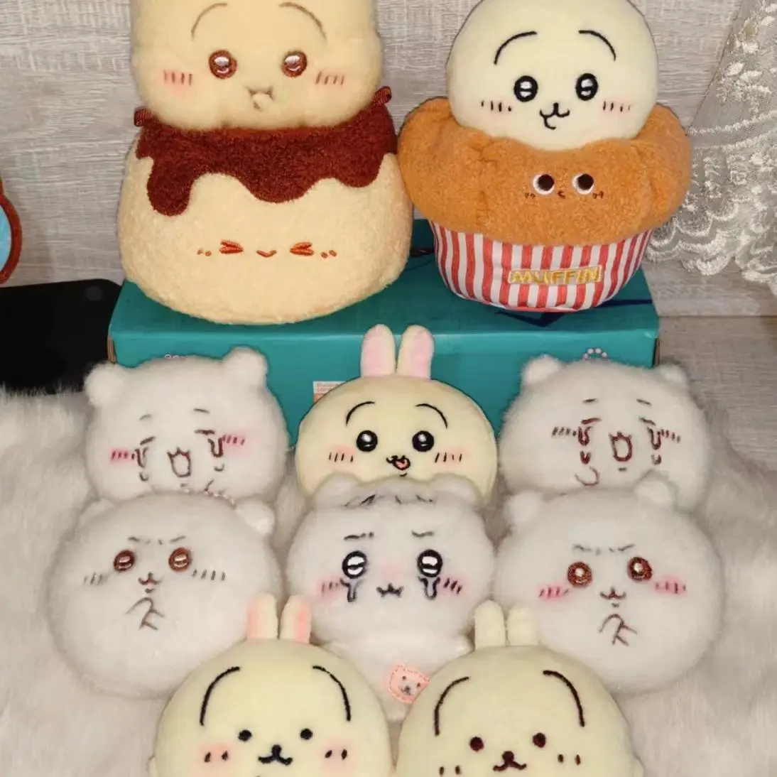 Novo bonito criativo artesanal chiikawa kii tuanzi usagi pelúcia bonito boneca mochila pingente