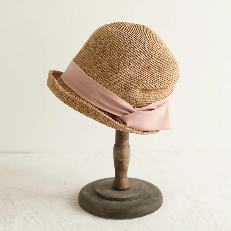 Sombrero de paja de ala pequeña de verano para mujer, gorra de sol versátil de moda coreana con protección UV de estilo japonés