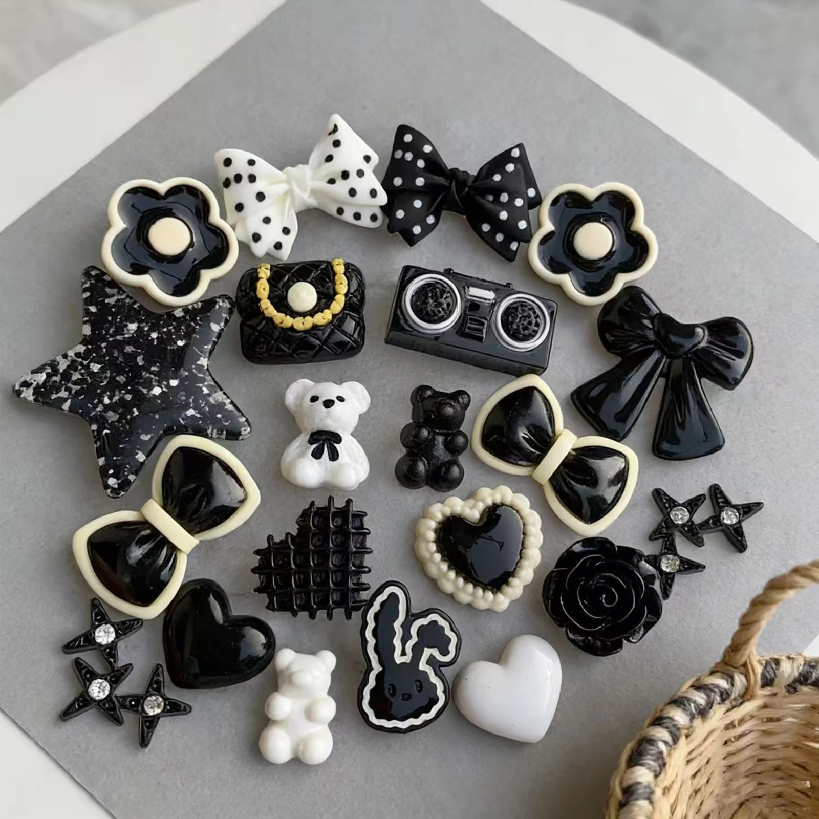 21pcs Elegant Black White Resin Shoe Charms Set with Bow Flower Bear Star Heart - DIY Accessories for Sandals Slippers Women's S
