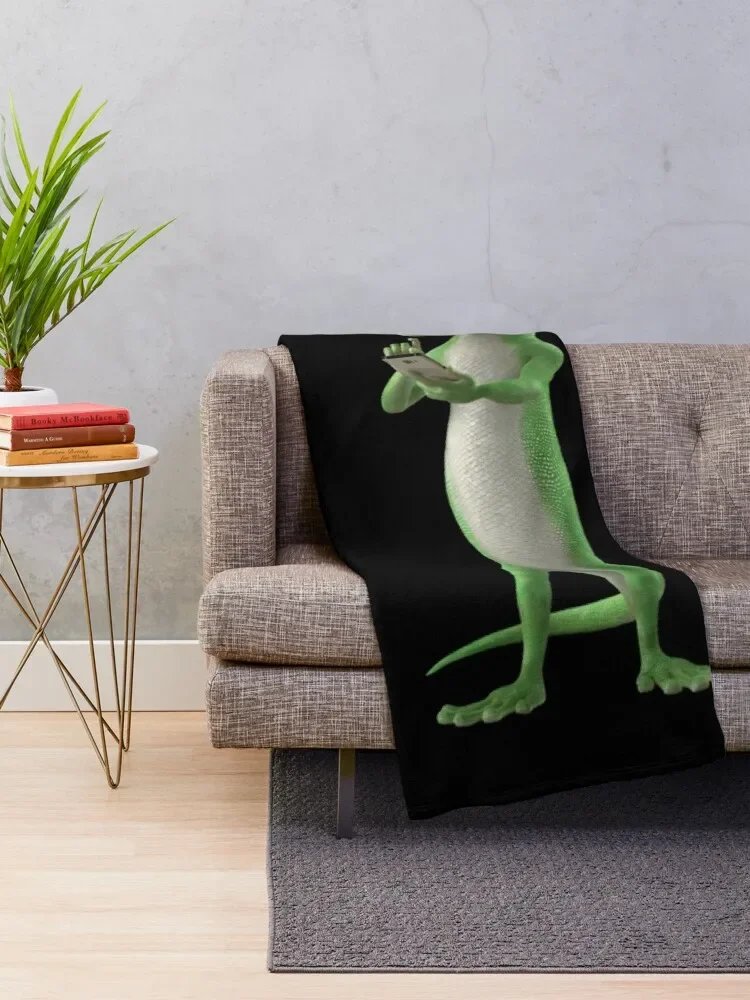 Geico Gecko Man's Tee Tshirt Graphic Trending Throw Blanket Camping Heavy Blankets