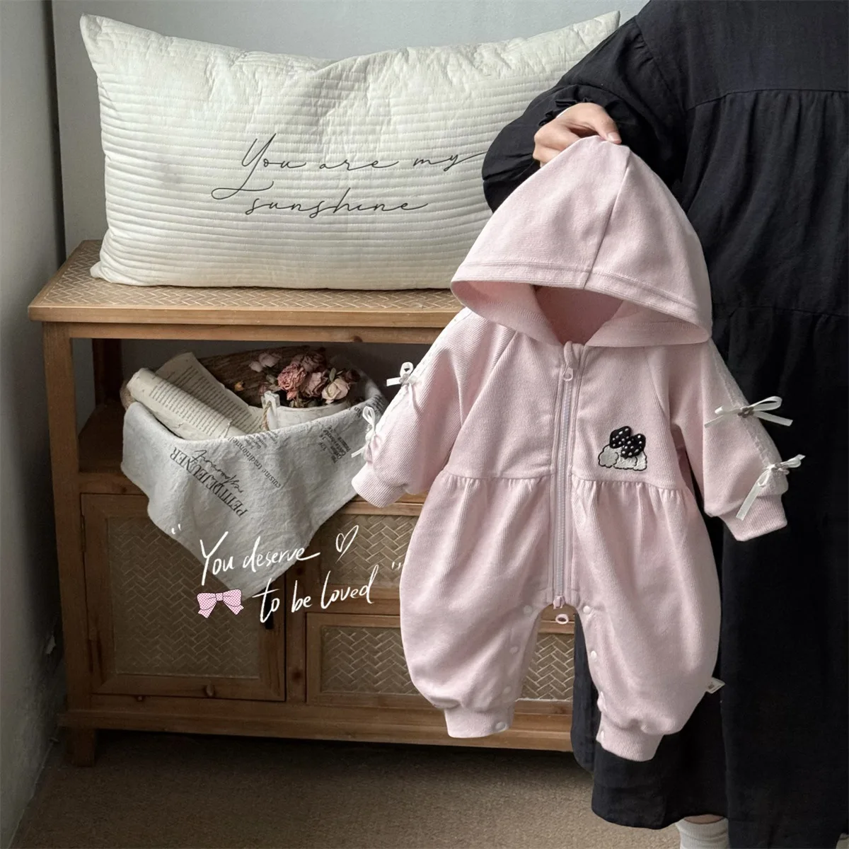 

Комбинезоны для маленьких девочек с капюшоном и бантом, аппликация, розовые комбинезоны для новорожденных девочек, весенне-осенние боди для маленьких девочек, детские боди для девочек