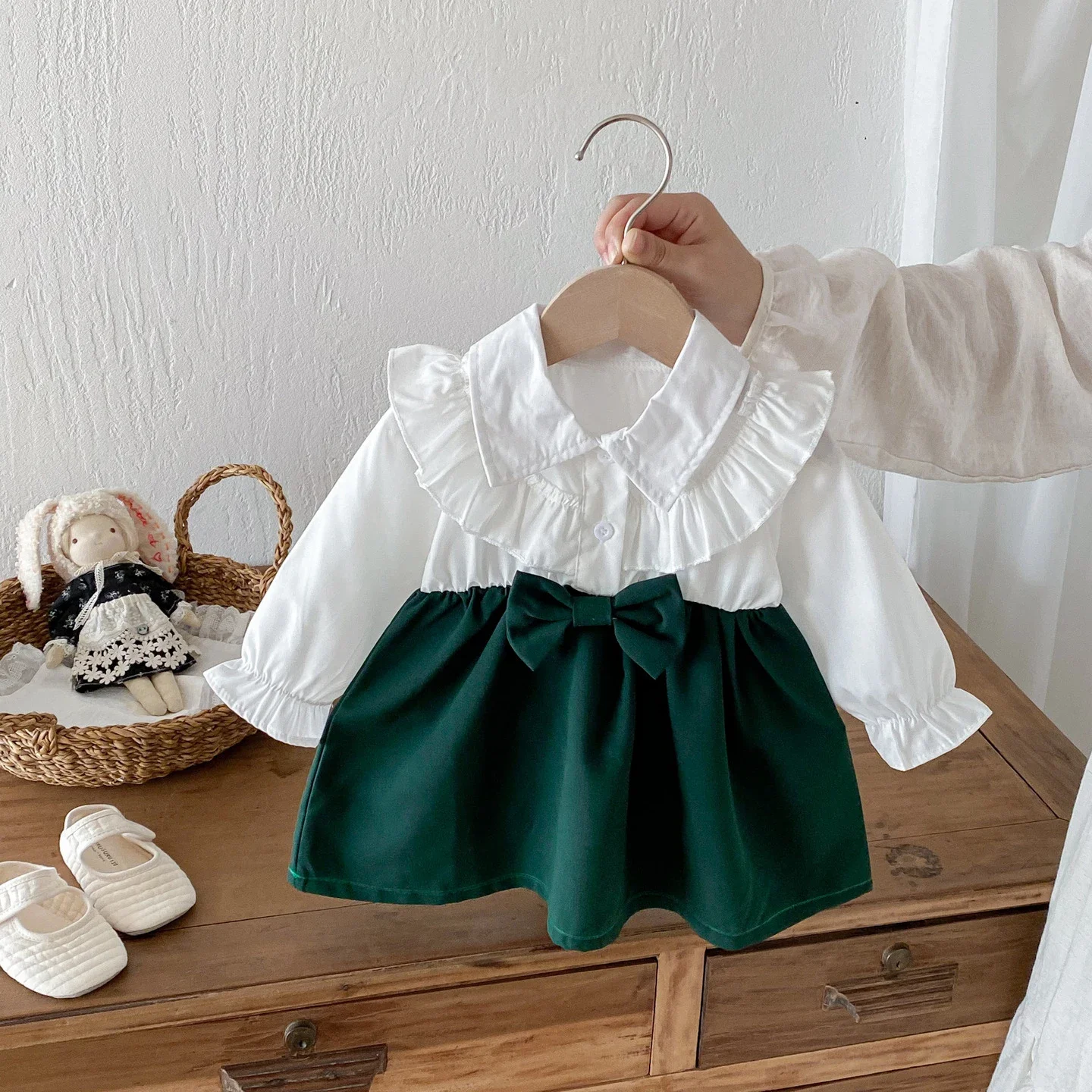 

Baby Girl Dress 0-4T Spring Autumn Long Sleeve Ruffled Collar Dark Green Patchwork Bowknot Princess Dress