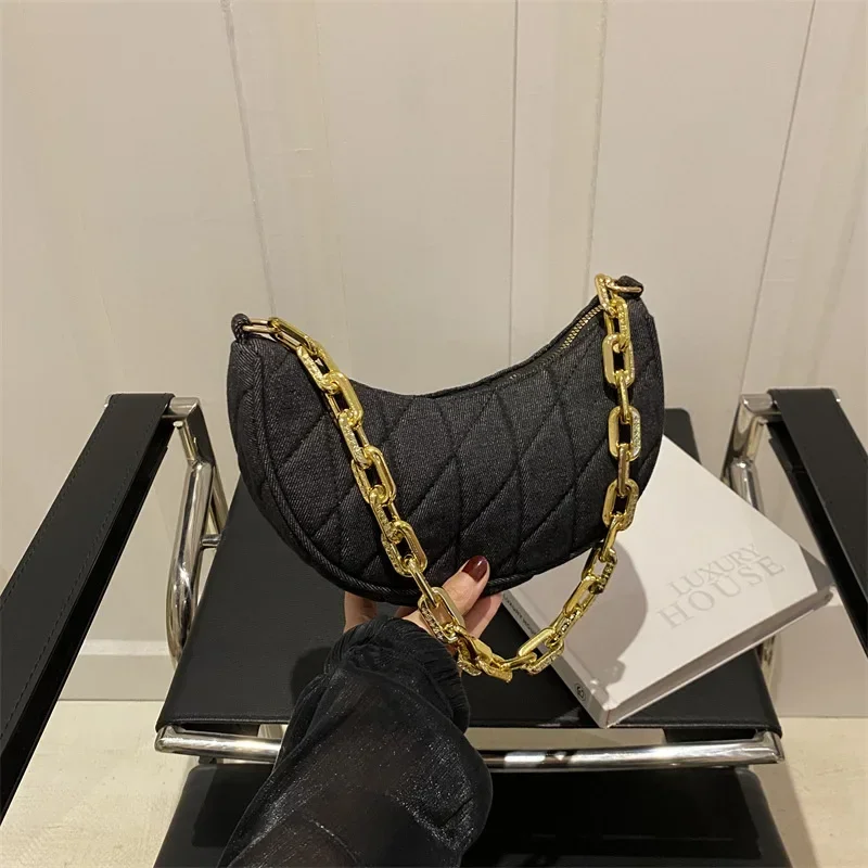 الدنيم جديد التطريز موضوع المعين التطريز الموضوع عارضة سعة كبيرة سلسلة Crossbody الإبط حقيبة المرأة