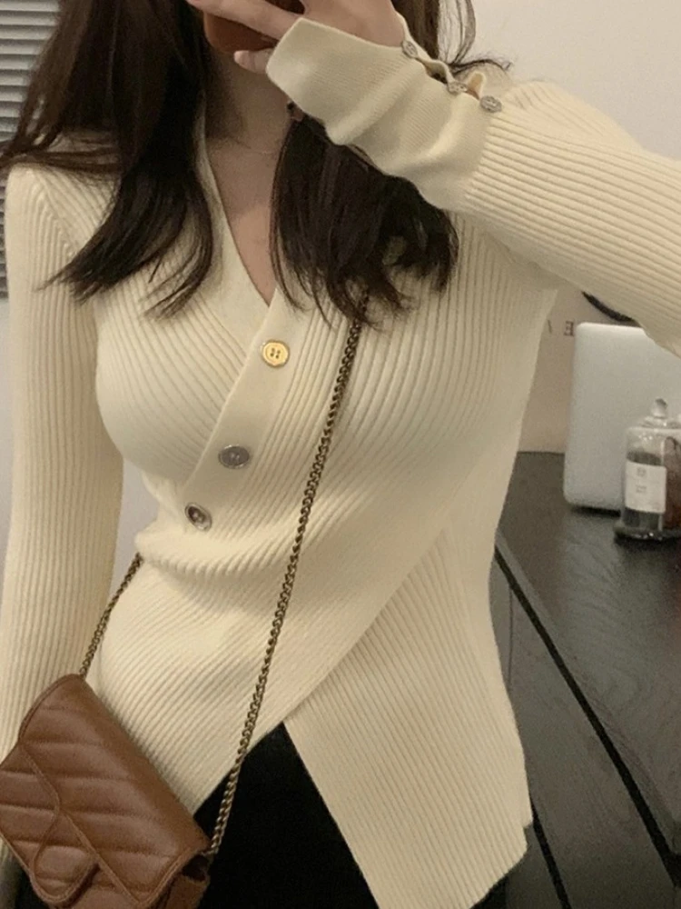 Women's Sweater Pullovers Spring and Autumn Solid Color Long Sleeve Slim-fit Split Hem Pullover Knitwear Base Layer Top