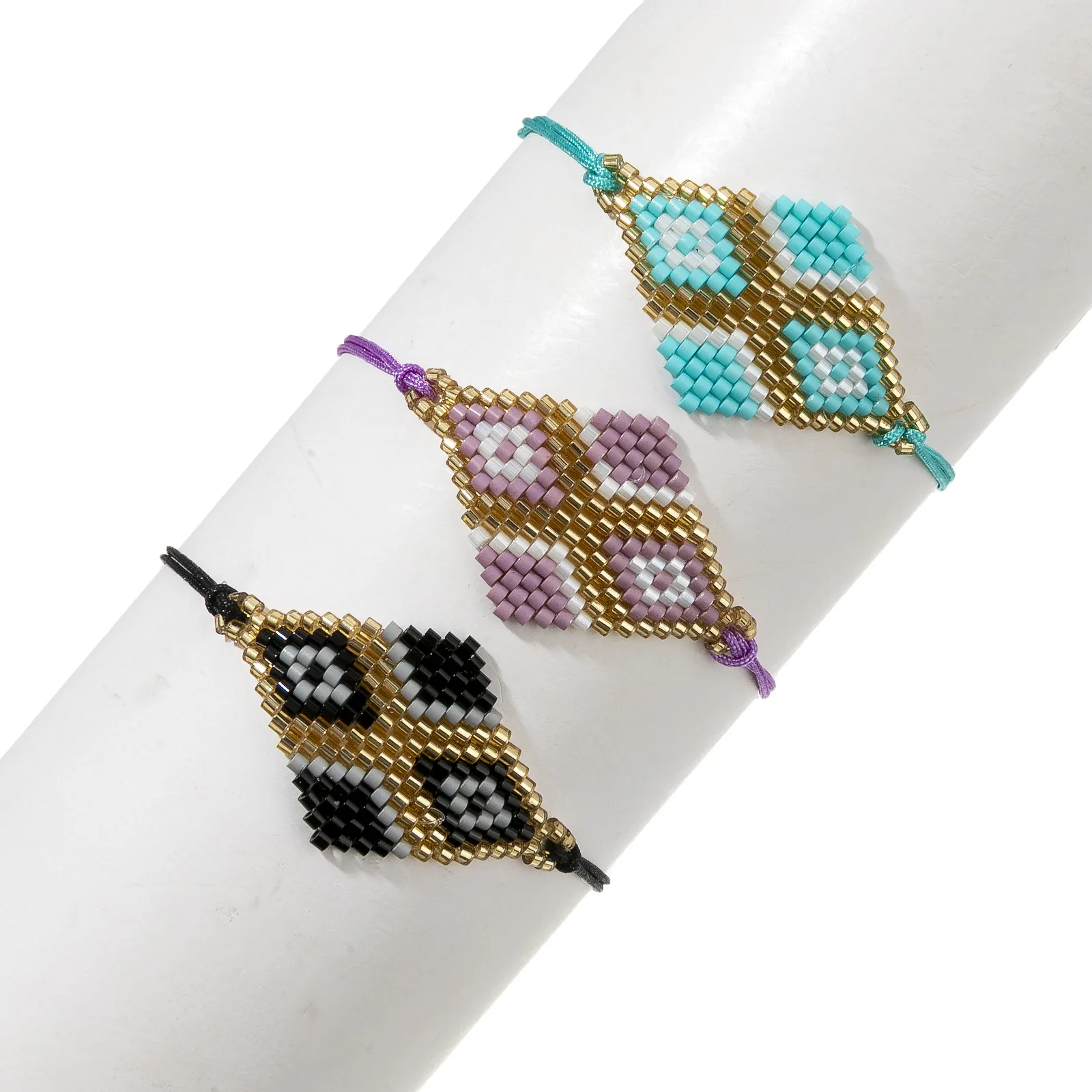 

Rice bead bracelet Creativity Mode Hand weaving Bohemia Geometry Female Adjustable Fashion Simple Beaded bracelet
