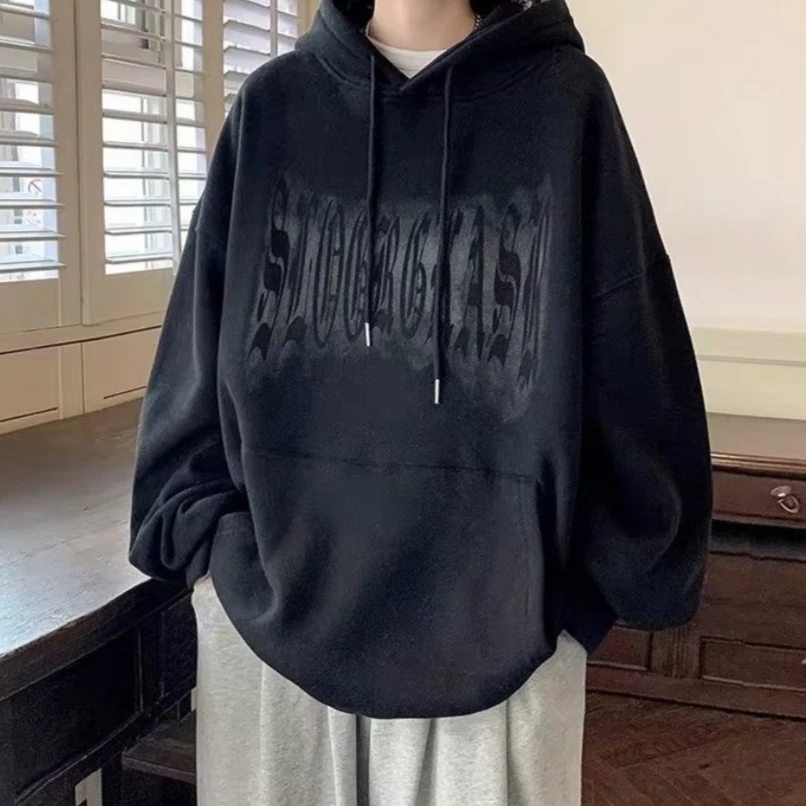 【M-8XL 】سترة بقلنسوة أمريكية ريترو هاي ستريت للرجال عصرية وعصرية فضفاضة وكبيرة الحجم للرجال