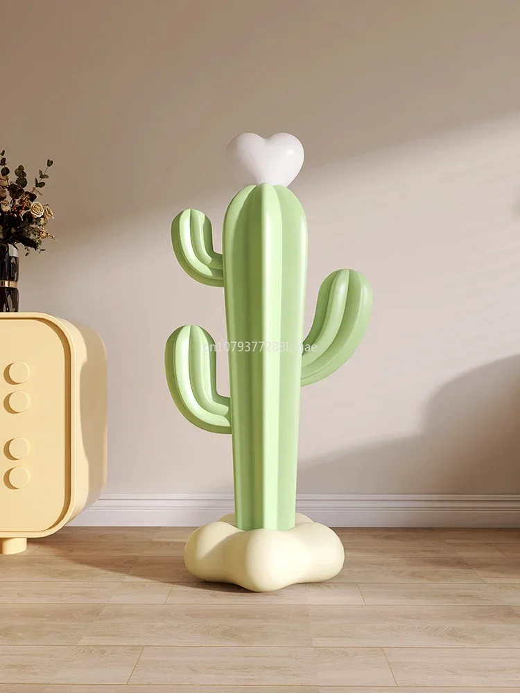 

Creative Cactus Floor Lamp Living Room Decoration Bedroom Sofa Next To Home Decoration Housewarming Opening Gift