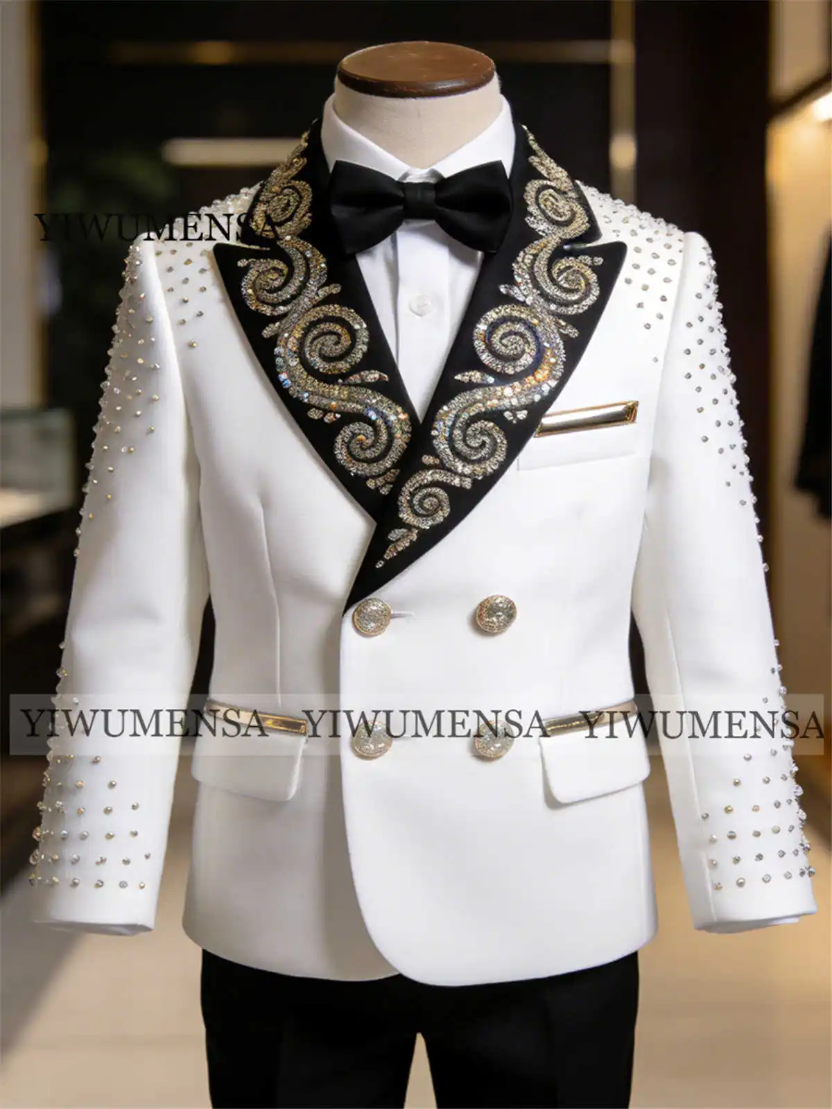 Luxury Beaded Crystals Boys Wedding Suit 2 Piece Sets Double Breasted Jacket Trousers Customized Children Birthdays Tuxedos 2026