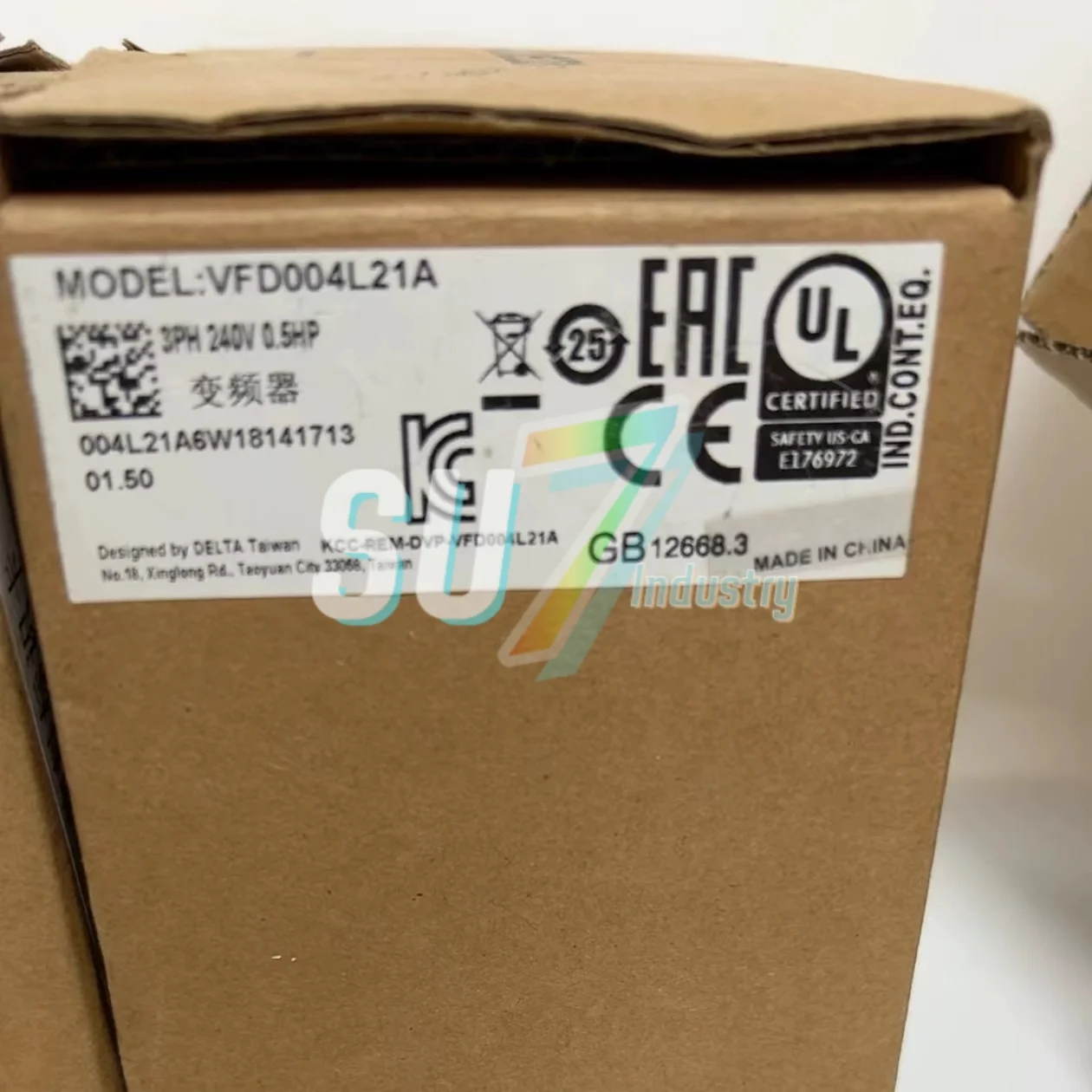 

Frequency converter VFD004EL21A VFD004L21A New original