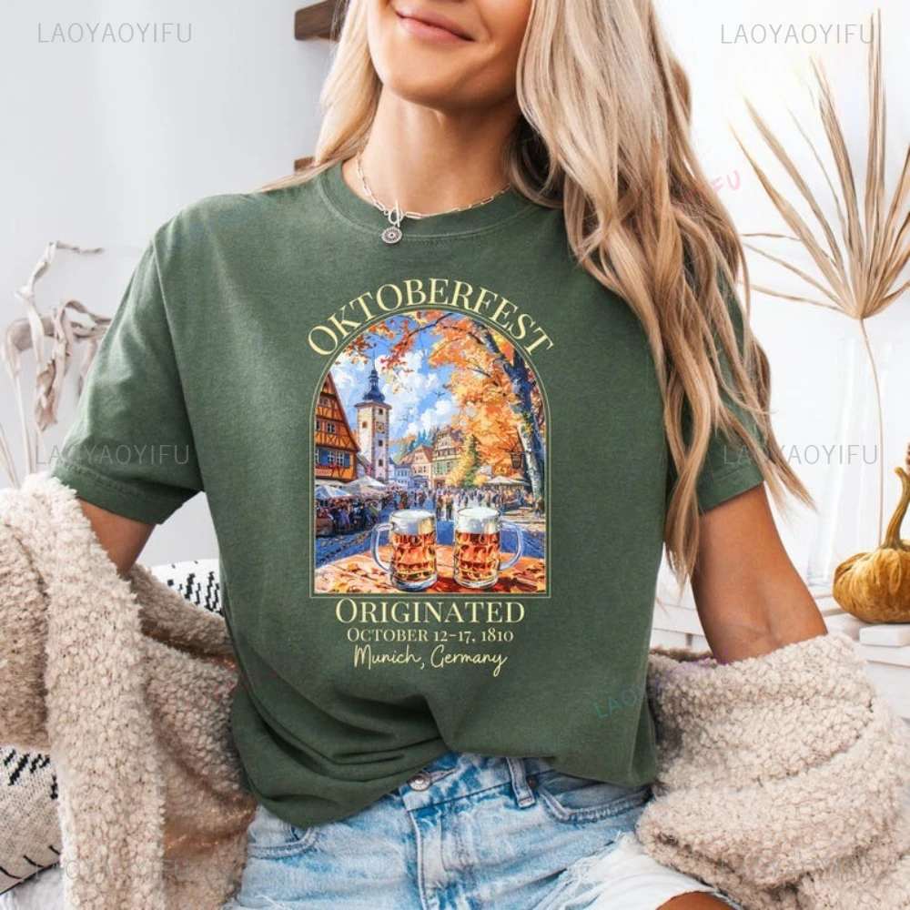 

Oktoberfest Munich Germany Autumn Vacation Graphic T Shirts Woman Man Beer Enthusiast Festival Celebration Cotton T-shirt Retro
