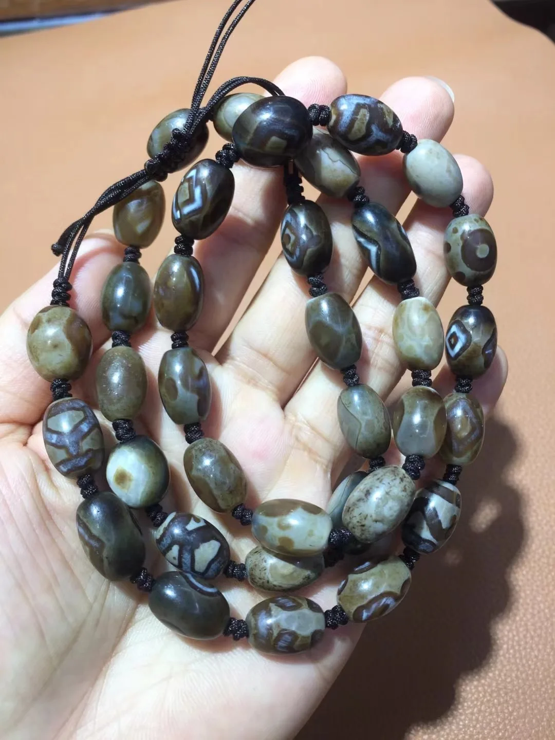 A Special Link Whole Sale Lots Do not order directly For Selecting items Make Inquiry Tibetan dZi Bead Necklace Strand Amulet