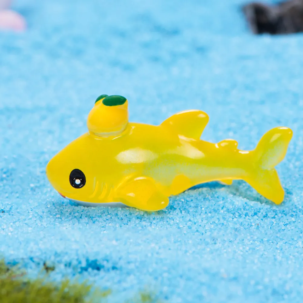

16Pcs Resin Marine Animal Miniatures Vivid Cartoon Design for Fish Tank Garden Potted Plants Desktop Micro Landscape Decorations