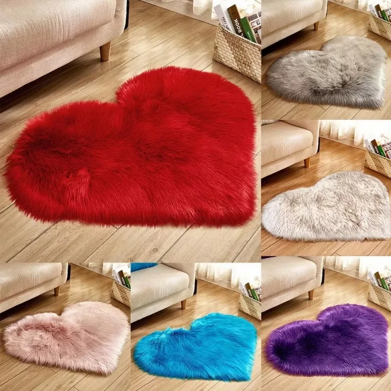Flauschiger Einfarbiger Herz-Teppich Schlafzimmer Bettvorleger Bodenkissen Wohnzimmer Couchtisch-Matte Modische Heimdekoration Rutschfeste Teppiche