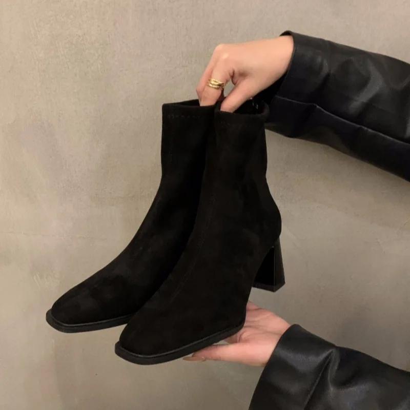 Modische neue quadratische Kopf Sexy Wildleder Casual Arbeitsstiefel für den Winter bequemer Reißverschluss Bankett elegante High Heels Damenstiefel – Detail 7