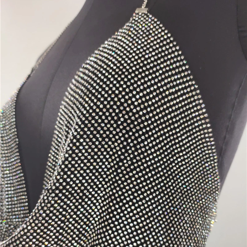 Frauen Sexy Glänzenden Strass Tank Top Tiefem V-ausschnitt Neckholder Metall Körper Kette Crop Top Hemd für Nachtclub Party Rave Outfits 2025 – Detail 10