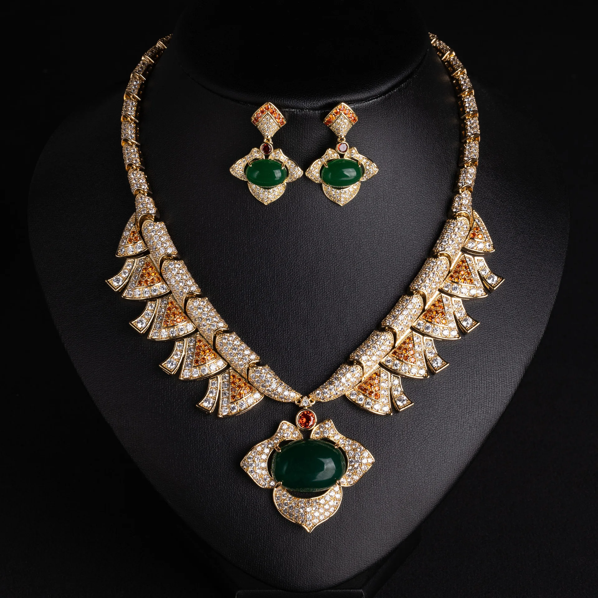 Summer 2026 High-end Women's Zircon pendant jewelry Set, Light Luxury Evening Earrings, Necklace, Wedding Accessories
