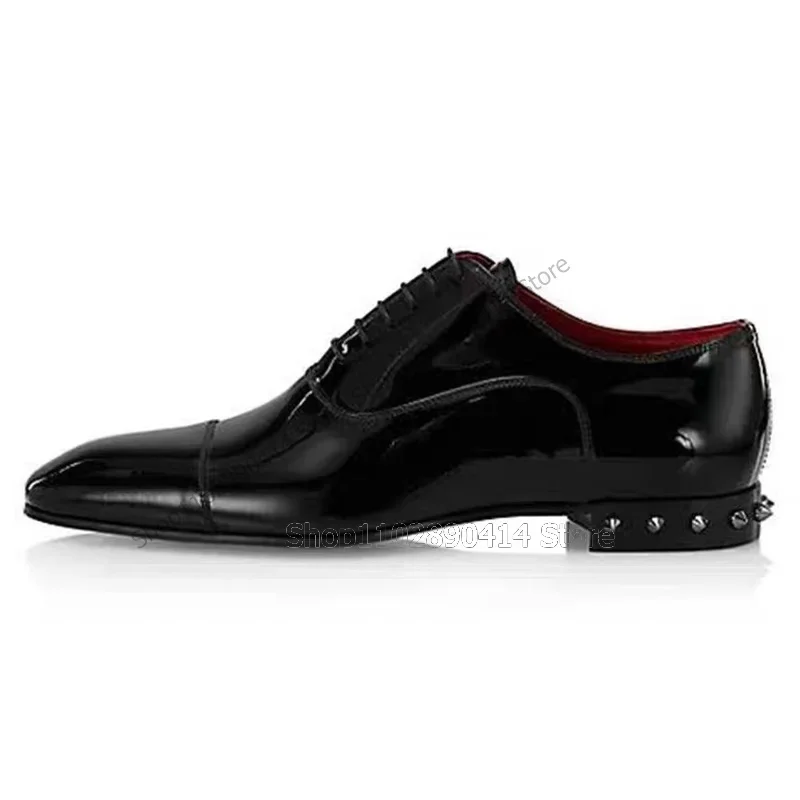 

Rivets Decor Black Sewing Design Strappy Men Shoes Fashion Lace Up Male Shoes Luxurious Handcraft Party Banquet Men Dress Shoes
