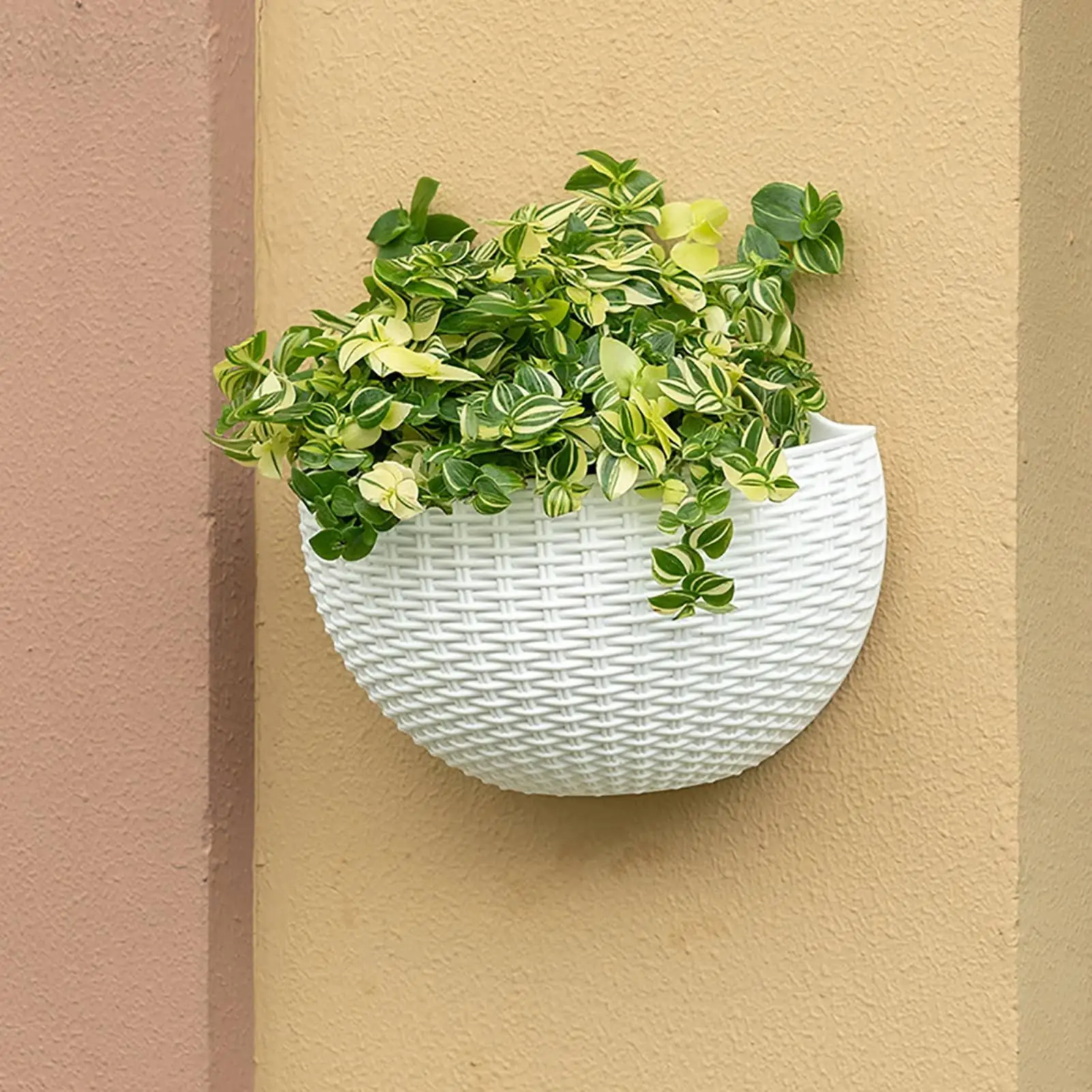 Wall Planter Imitation Rattan European Style Semicircle Plant Baskets Wall Decorations for Balcony Fence Indoor Outdoor Home