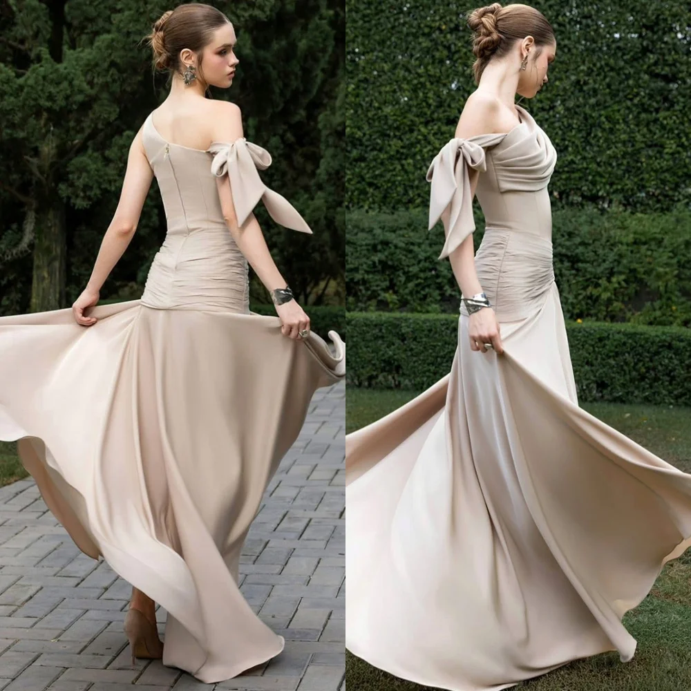

Customized Classic Satin Evening Dress Temperament Strapless One Shoulder Homecoming Dresses Exquisite Sweep Train Prom Dress