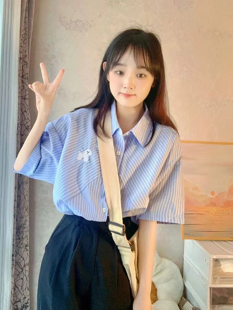 

Casual Stripe Short Sleeve Shirt Women's Summer New Style Loose Fit Korean Version Commute Wind Fashion Upperwear