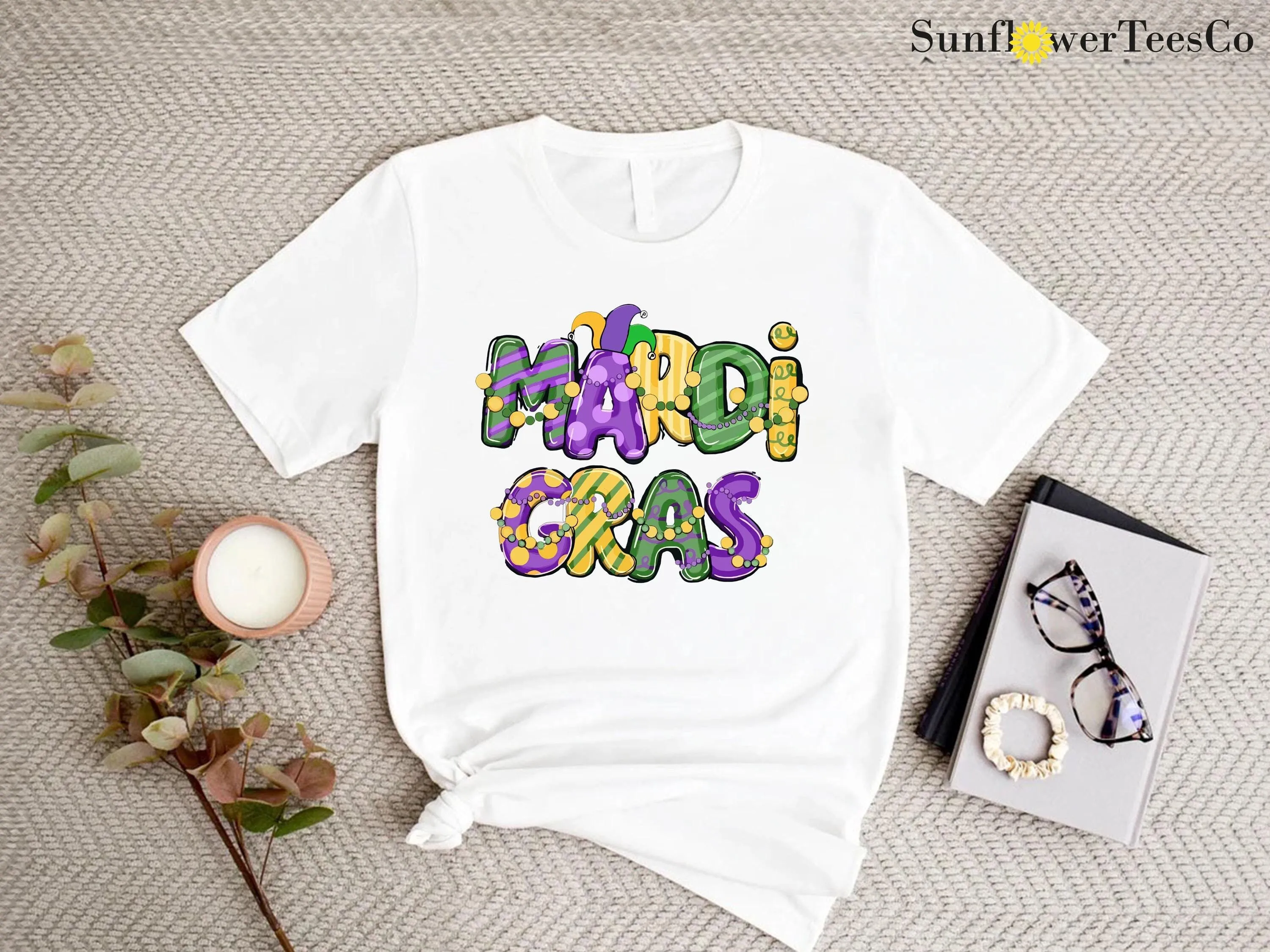 Retro Mardi Gras Be…