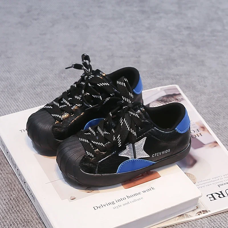 Boys Girls Star Sneakers Vintage Distressed Low Top Casual Skate Shoes Soft Non-Slip Sole Fashion Everyday Walking Shoes