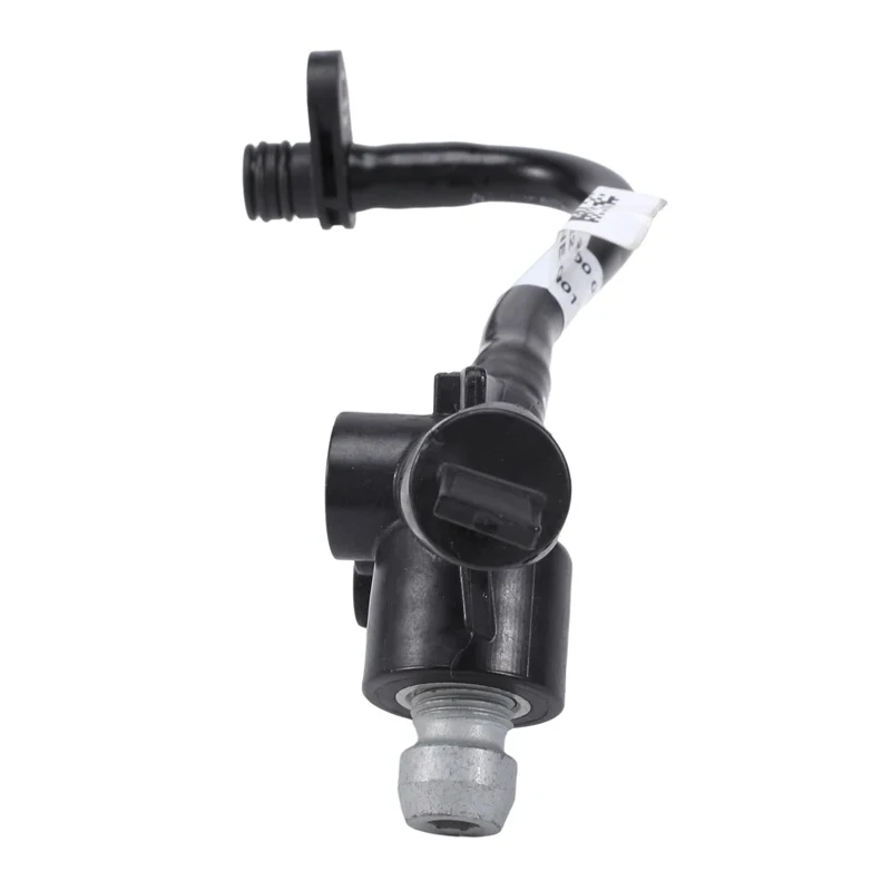 Auto Parts Turbocharger Coolant Line 2782000100 A2782001351 for Mer cedesBen z S550 E550 CLS550 SL550 S63  CL550 Ma ybach S550