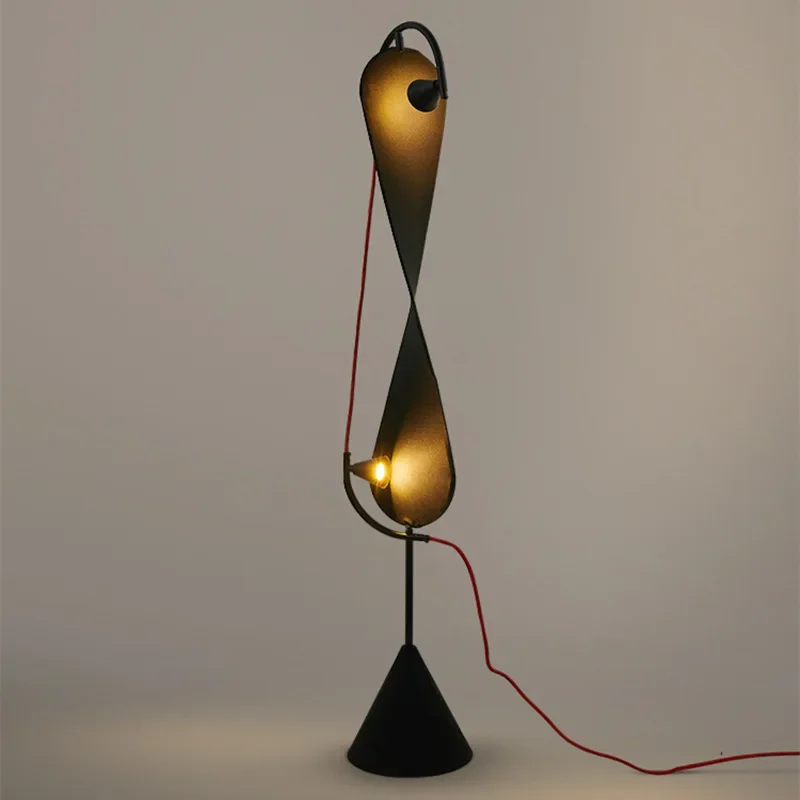 

Дизайнерская напольная ретро-лампа, модельная комната, украшение отеля, гостиная, диван, спальня, осветительные приборы