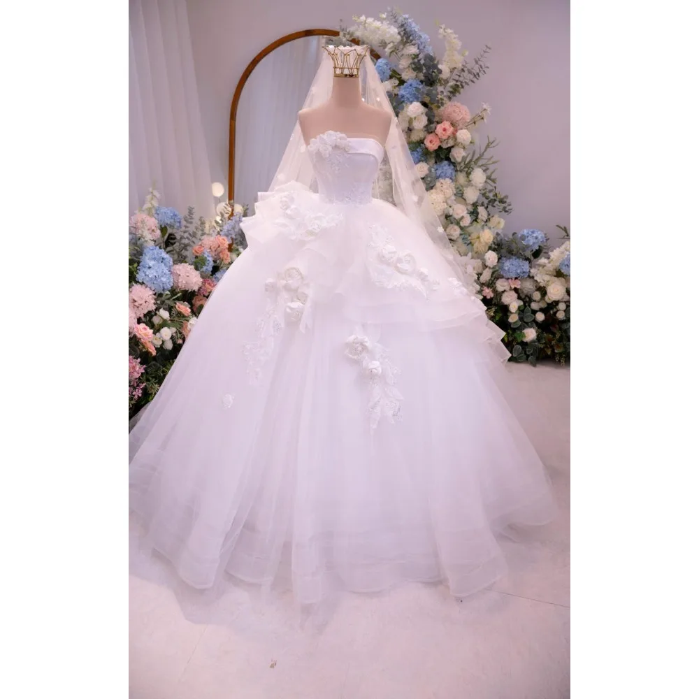 

Custom Strapless Ball Gown Wedding Dress 3D Floral Appliques Layered Tulle Bridal Gown Princess Wedding Dress Custom Made Dress