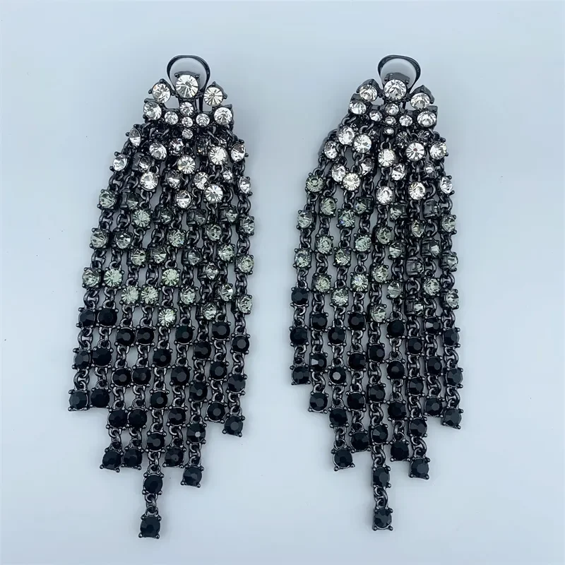 

Inset Shining Crystal Patchwork Color Earrings Tassel Exaggerated Temperament Luxury Banquet Sweep Shoulder Ear Clip Femal