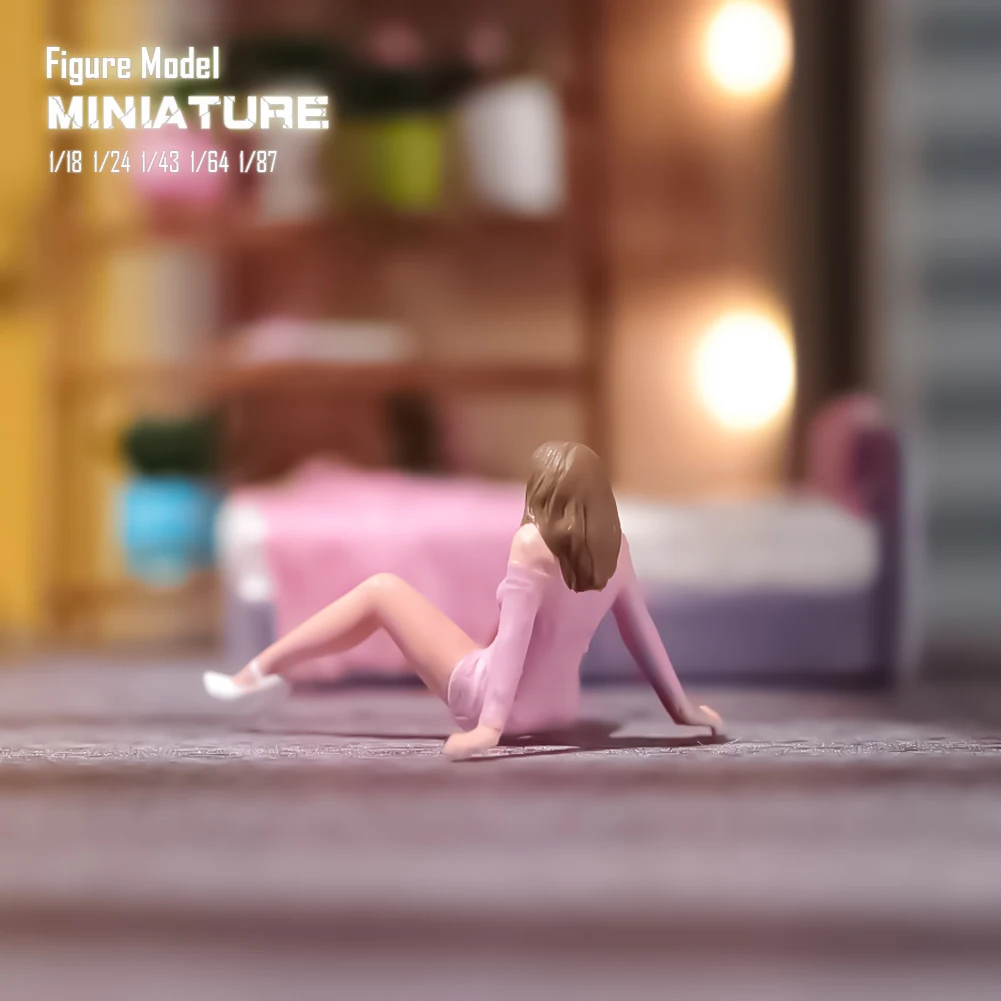 

Painted Miniatures1/18 1/24 1/43 1/64 1/87 A Seductive Woman Sitting With Her Legs Open Figure Model Toys View Decoration