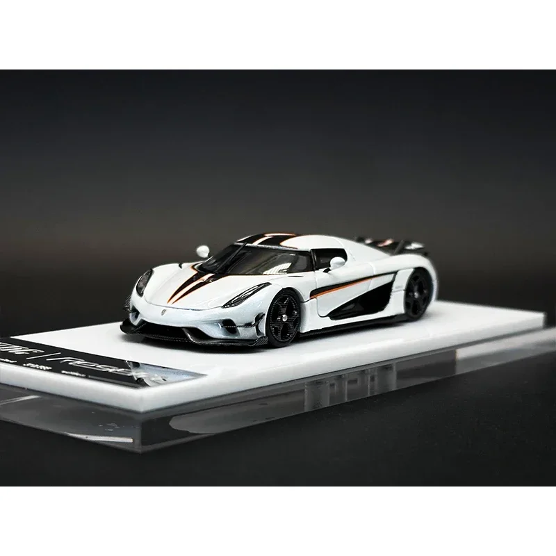 

TPC 1:64 Regera White Ghost Diecast Diorama Car Model Collection Miniature Toys