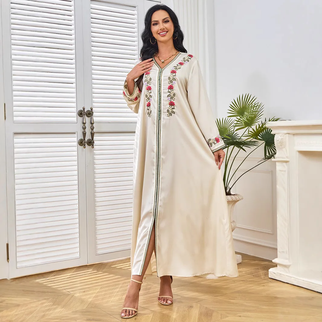 

Middle East Dubai Turkey solid color summer new embroidered robe hem split fashion simple temperament elegant vacation style hig