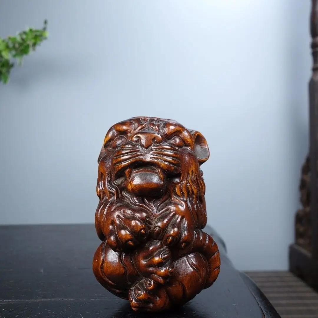 Hand Carved Wood Tiger holding ball Statue Figurine Desktop Ornaments Home Decoration