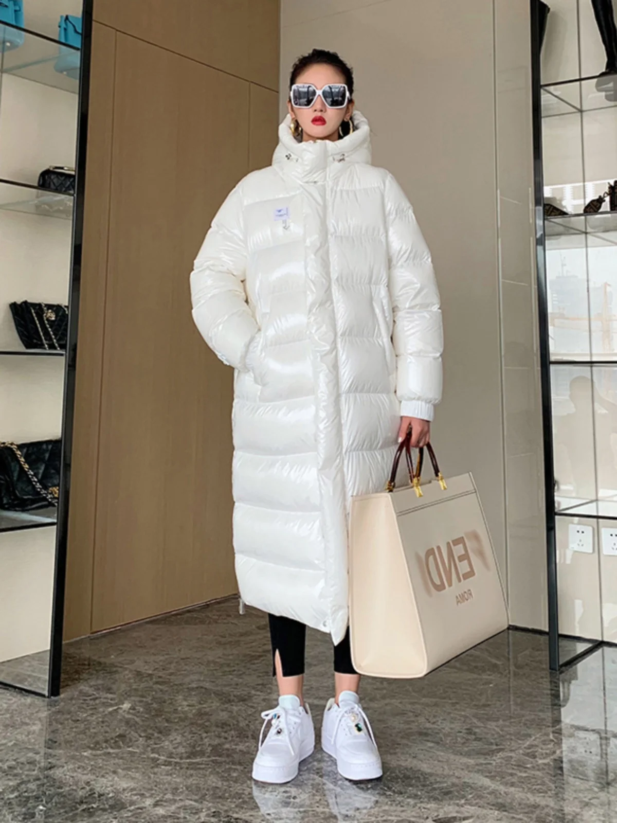 Women\'s Winter Hooded Glossy Long Sleeve Hooded Long White Duck Down Coat Lady Thick Warm Down Outwear