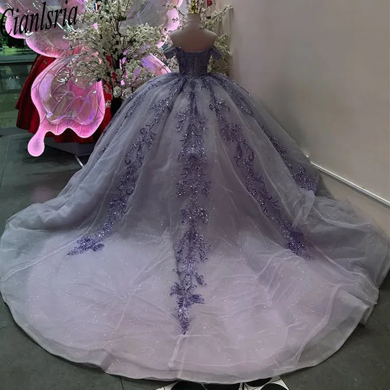 Lilac Sweet Princess Ball Gown Quinceanera Dresses Customized Beaded Lace Appliques Crystals Luxury 15 Dress Vestidos De 16 Años