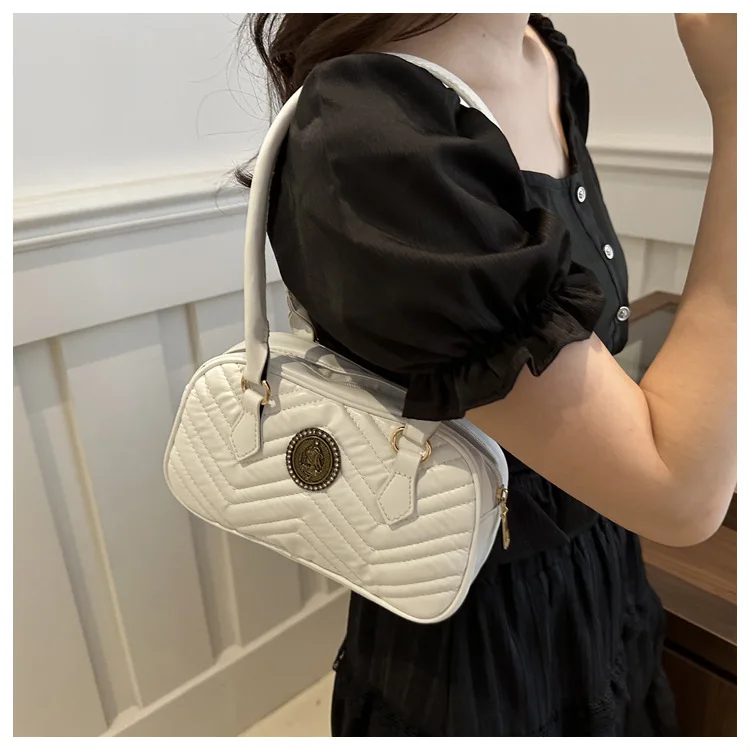 

Lightweight Square Bag Minimalist Shoulder Purse for Women Compact Top Handle Tote Casual Underarm Bag Versatile Day Night Bag​