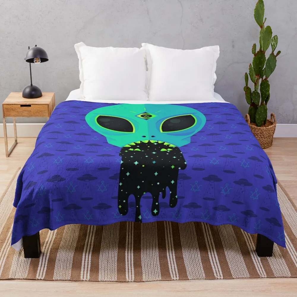 

Alien Flu Throw Blanket Decorative Beds Thermal Blankets