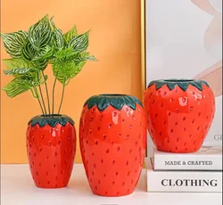 Creative Strawberry Vase Decoration Ceramic Crafts Living Room Wine Cabinet Decoration Flower Arrangement Home Decoration Art