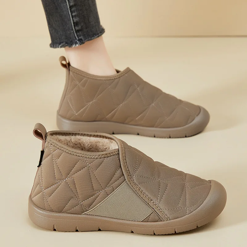 

Зимние женские короткие зимние ботинки на платформе, Нескользящая прогулочная обувь для женщин, хлопковая обувь на меху, ботильоны De Mujer на плоской подошве