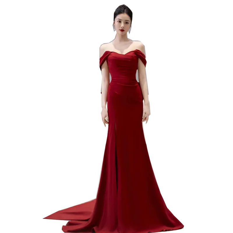 فستان زفاف أحمر بكتف واحد دكتور مسائي للعروس خطوبة الاسمية لصالح الدكتور طول الأرض شيفون منتصف الخصر زفاف دكتور